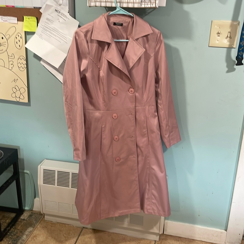Trench coat pink
